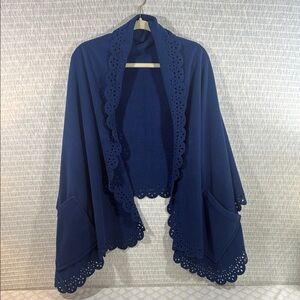 Elegant Navy Blue Women's Fleece Shawl